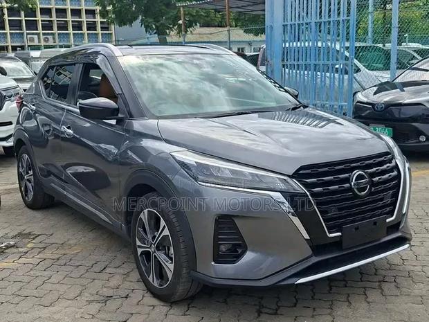 Nissan Kicks 2021 Gray