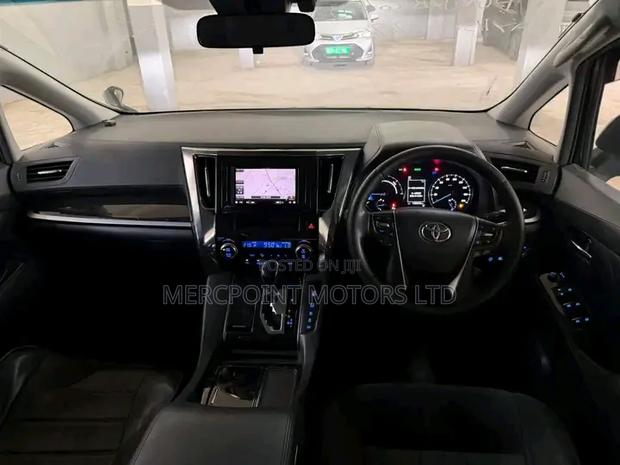 Toyota Alphard 2019 Matt Black