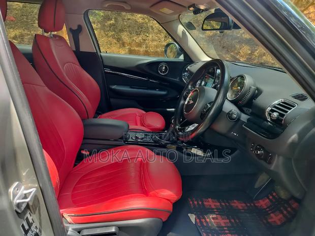 Mini Cooper 2017 Silver