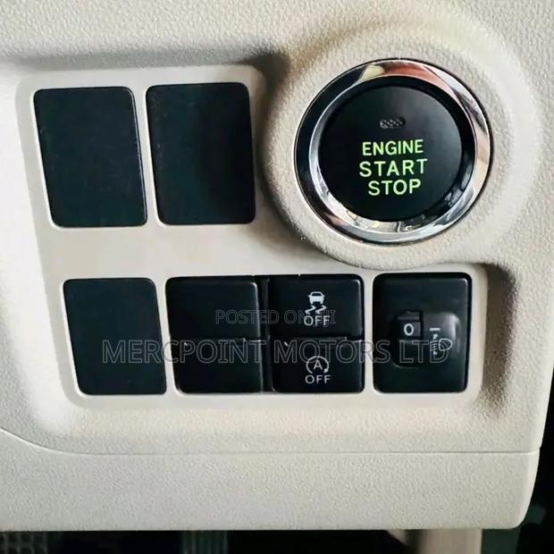 Toyota Passo 1.0 AWD 2021