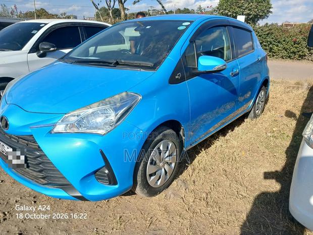 Toyota Vitz 2018 Blue