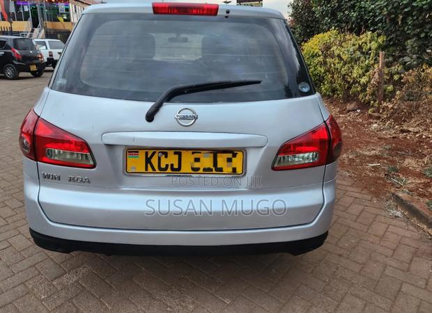 Nissan Wingroad 2009 Silver