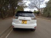 Toyota Harrier 2.4 2010 White for sale