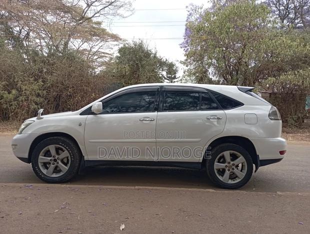 Toyota Harrier 2.4 2010 White