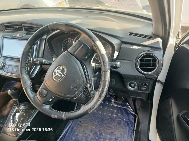 Toyota Corolla Fielder 2015 White