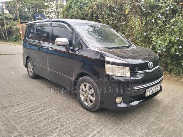 Toyota Voxy 2009 Black
