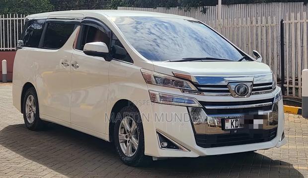 Toyota Vellfire 2.5 Z G Edition 2018 White