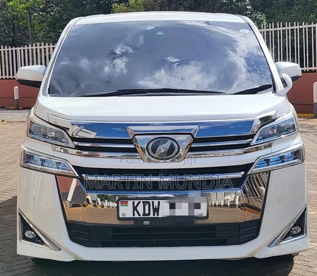 Toyota Vellfire 2.5 Z G Edition 2018 White