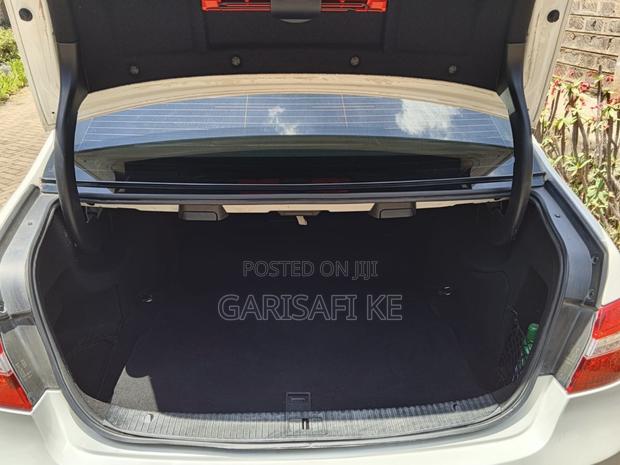 Mercedes-Benz E250 2012 White