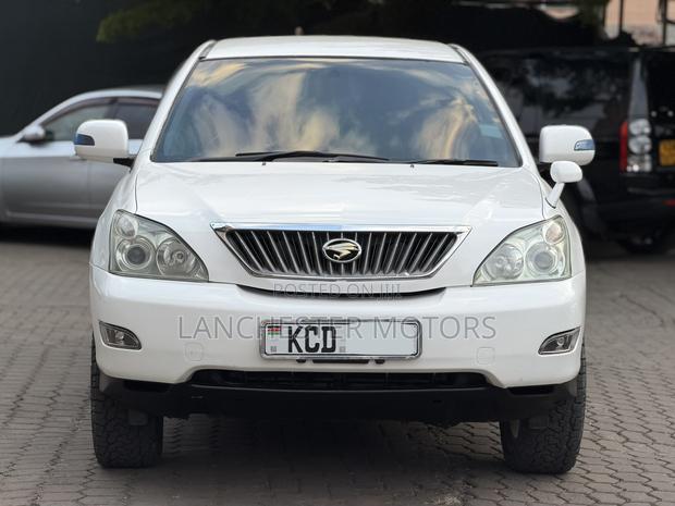 Toyota Harrier 2.4 2008 White