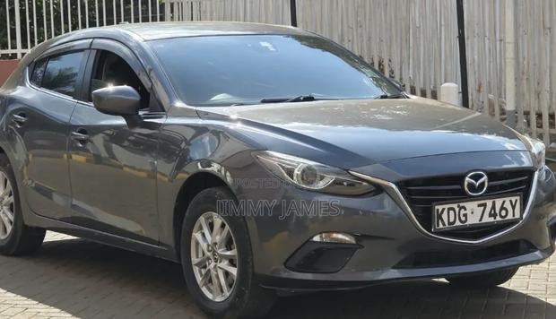 Mazda Axela SV Premium 2014 Gray