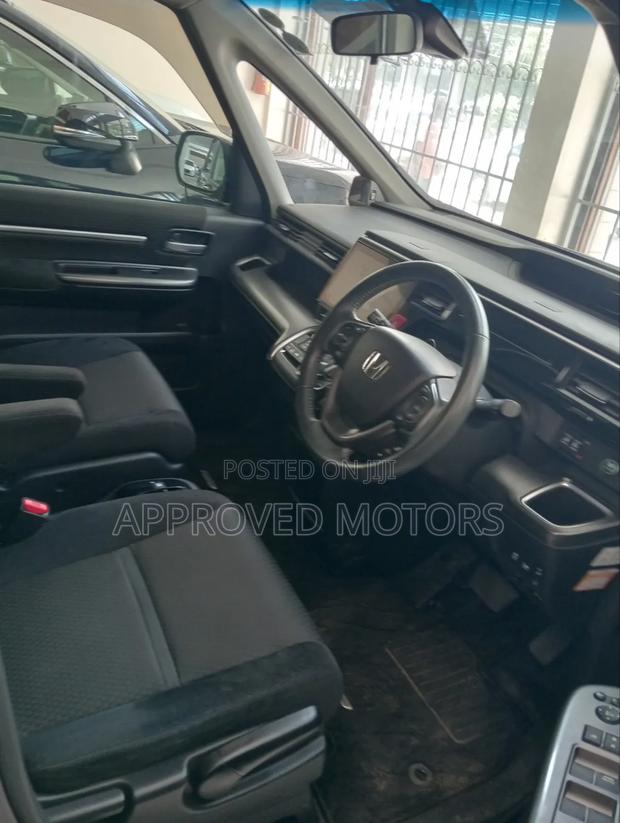 Honda Stepwgn 2019 Black
