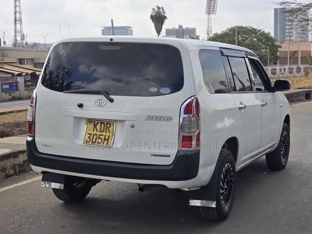 Toyota Succeed 2018 White