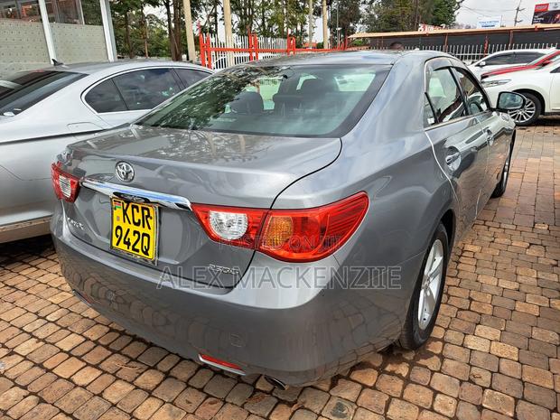 Toyota Mark X 2012 Gray