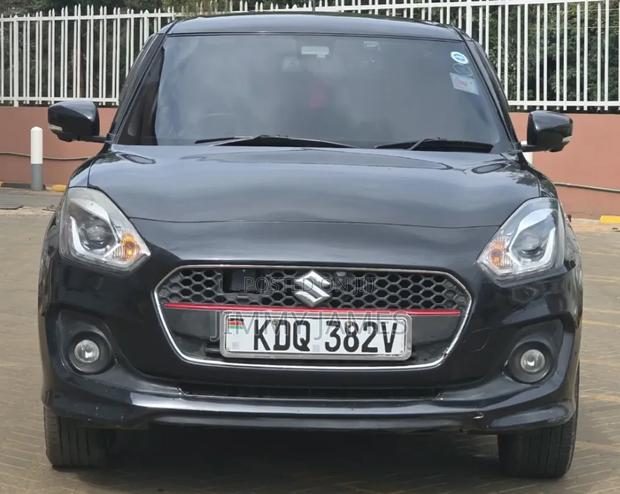 Suzuki Swift 2015 Black