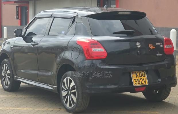 Suzuki Swift 2015 Black