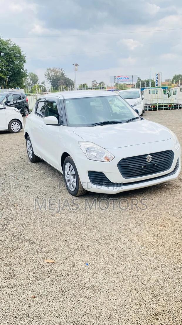 Suzuki Swift 2019 White