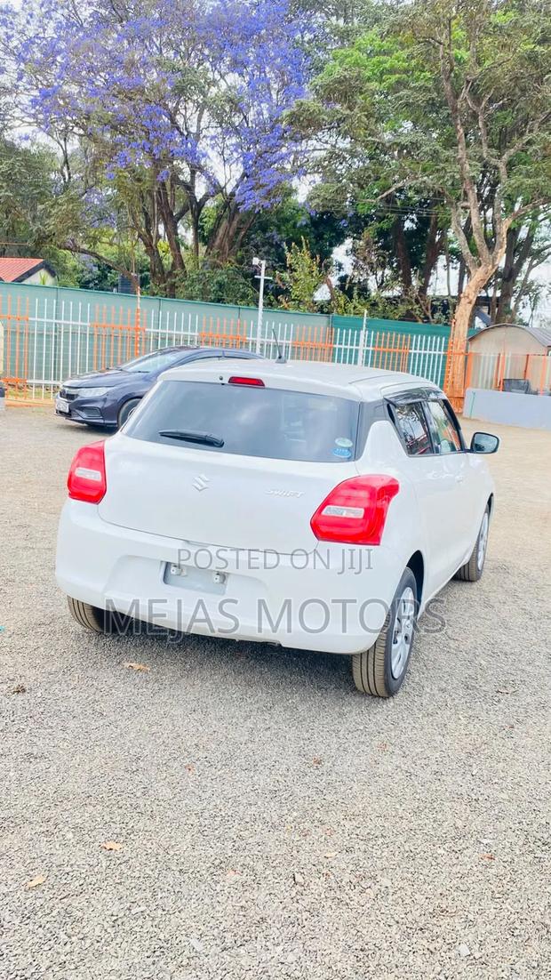 Suzuki Swift 2019 White