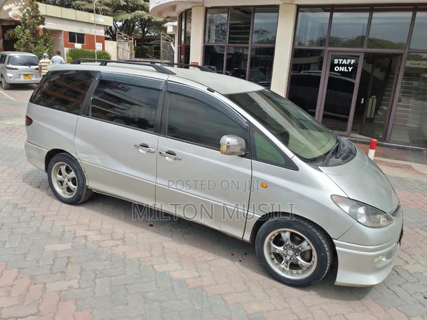 Toyota Estima 2007 Silver