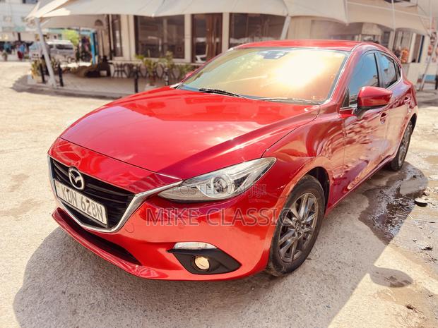 Mazda Axela 2016 Red