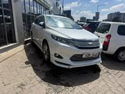 Toyota Harrier 2015 White for sale
