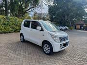 Suzuki Wagon R 660 Petrol FWD 2015 White for sale