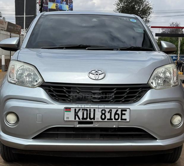 Toyota Passo 1.0 AWD 2019 Silver