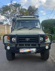 Toyota Land Cruiser 2006 Green for sale