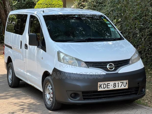 Nissan NV1500 2014 White