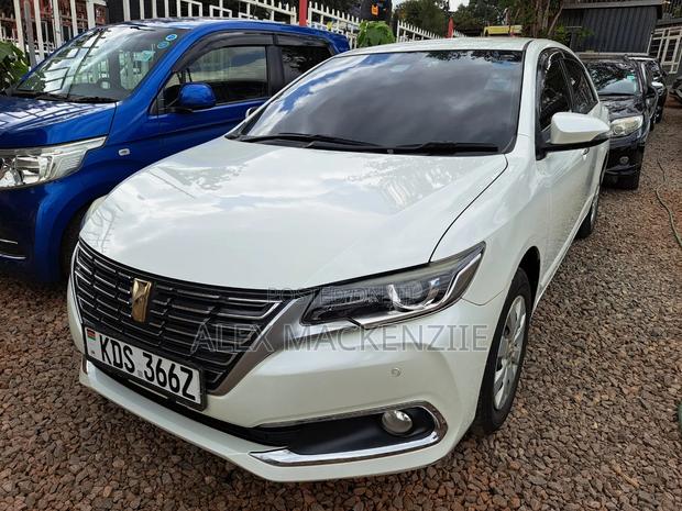 Toyota Premio 2018 White