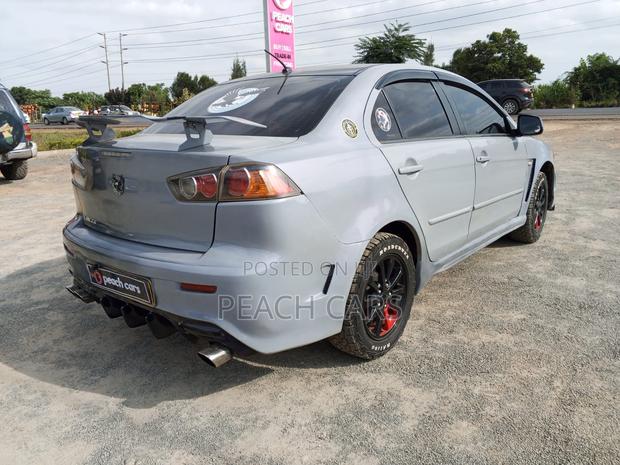 Mitsubishi Lancer 2010 Gray