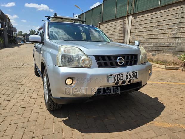 Nissan X-Trail 2.0 Automatic 2008 Silver