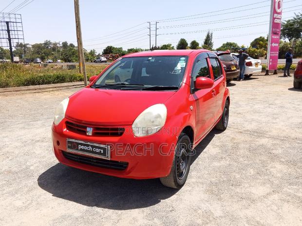 Toyota Passo 2014 Red