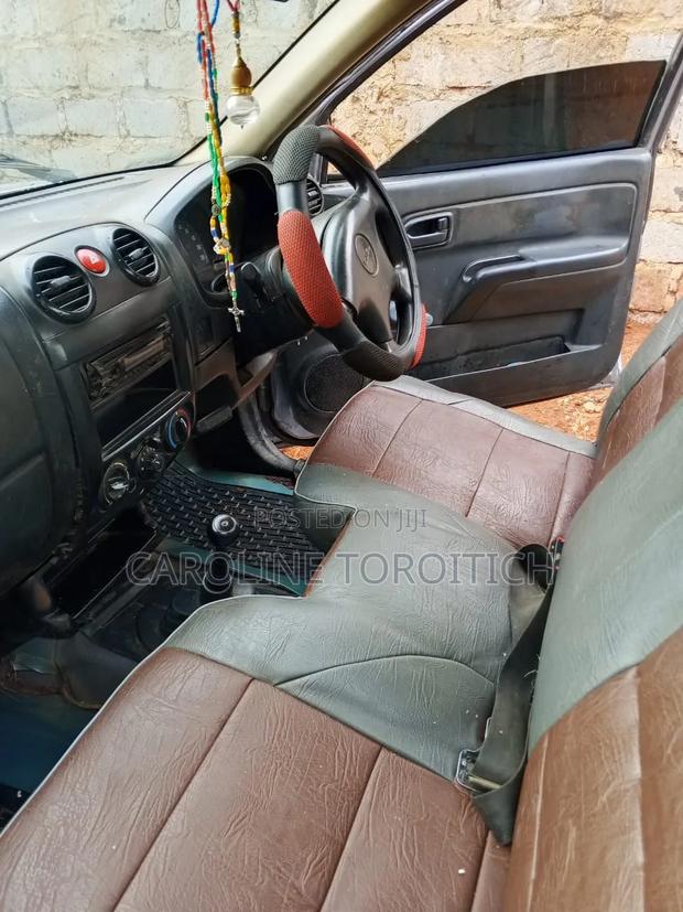 Isuzu D-MAX 2013 Silver