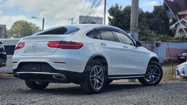 Mercedes-Benz GLC-Class 2019 White