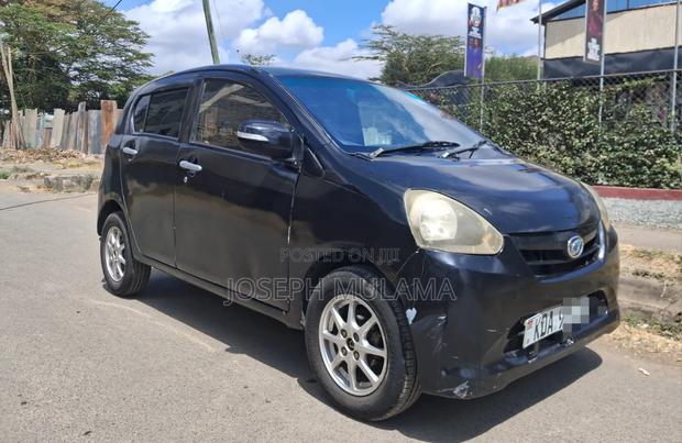 Daihatsu Mira 2014 Black