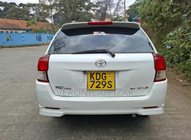 Toyota Corolla Fielder 2015 White