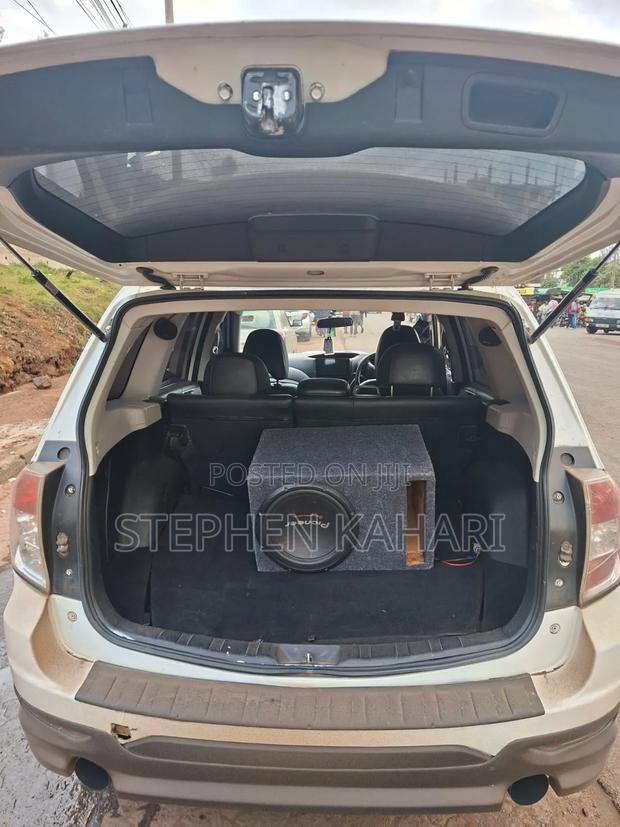 Subaru Forester 2009 Pearl