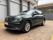 Volkswagen Tiguan 2022 Green for sale