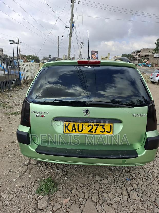Peugeot 307 2000 Green