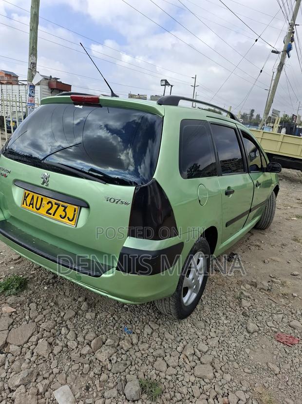 Peugeot 307 2000 Green
