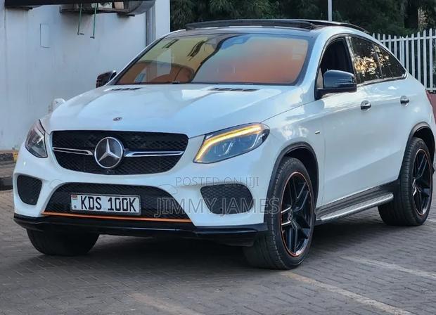 Mercedes-Benz GLE-Class GLE 350d 4MATIC 2018 White