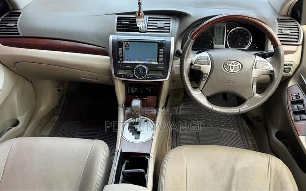 Toyota Allion 2011 Silver
