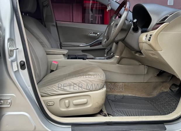 Toyota Allion 2011 Silver