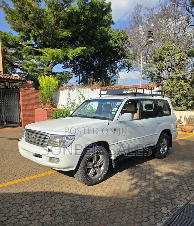 Toyota Land Cruiser 100 VX 4.7 V8 2005 White
