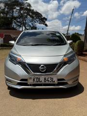 Nissan Note 2016 Silver for sale