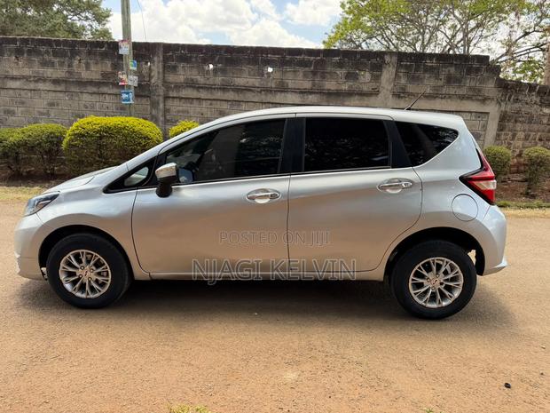 Nissan Note 2016 Silver