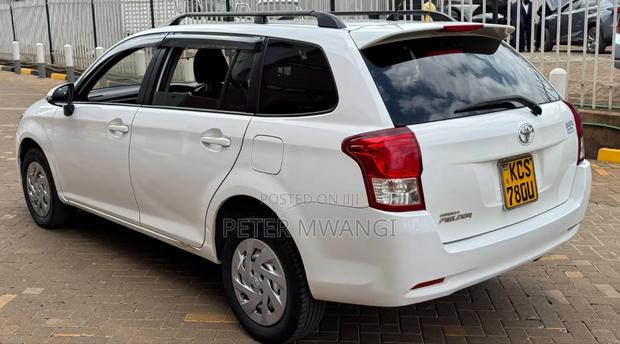 Toyota Corolla Fielder 2012 White