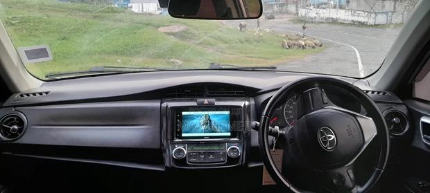 Toyota Axio 1.5 G 2WD 2016 Silver