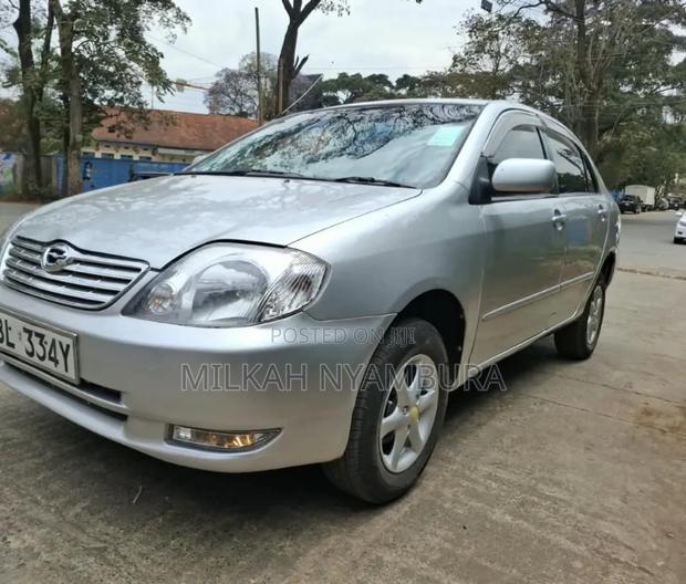 Toyota Corolla 2004 Silver